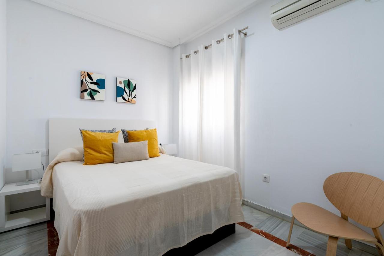Holi-Rent Cuna Seville Exterior photo